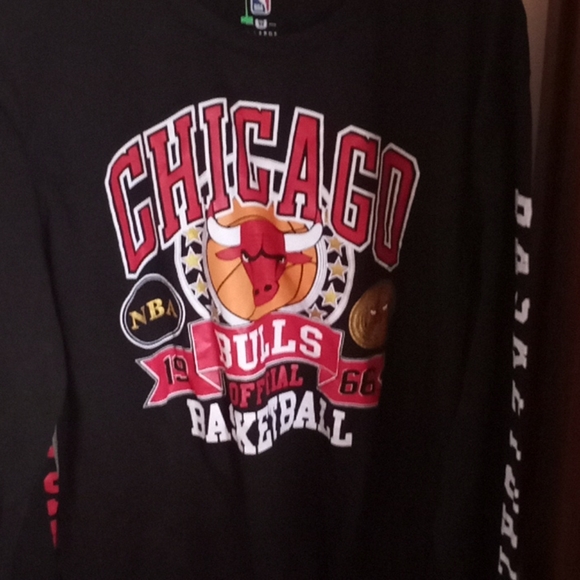 NBA Other - Mens xl Chicago bulls tee shirt